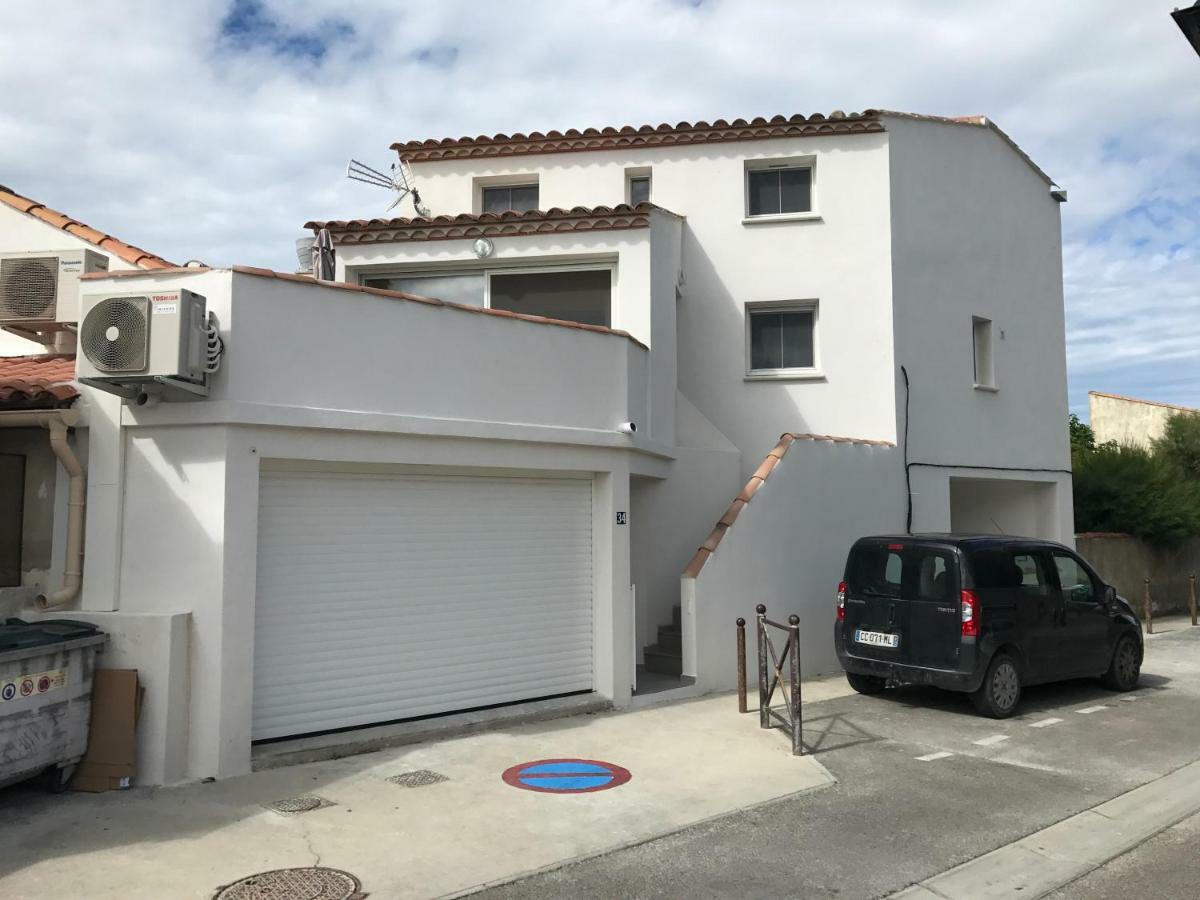 Appartement En Bord De Mer Saintes-Maries-de-la-Mer Exterior foto